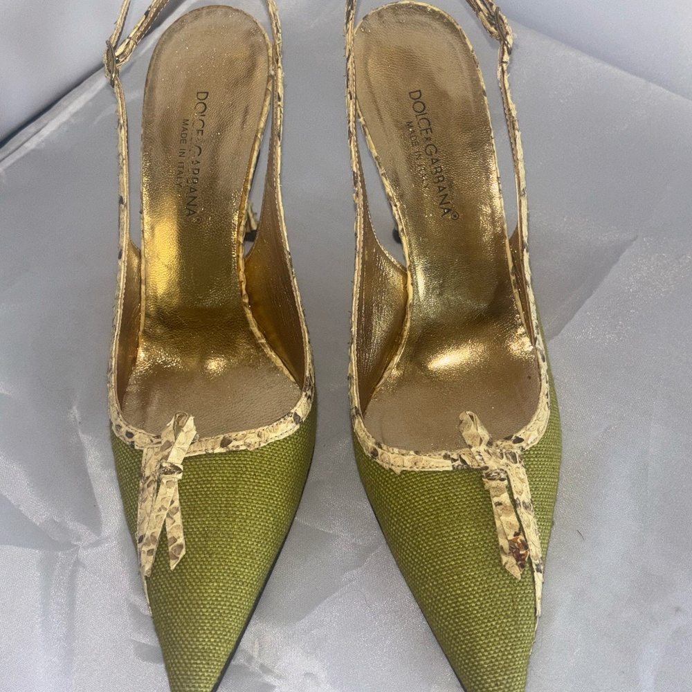 Dolce & Gabbana sling back pumps, 7.5, Green linen, snake skin heels and trim